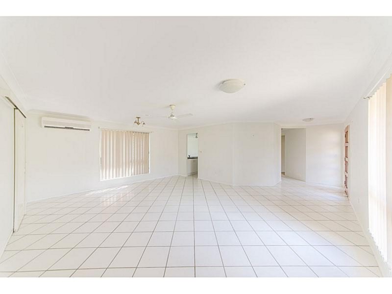 30 Connemara Drive, Kawana QLD 4701